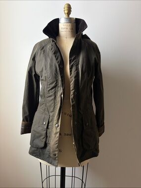 Barbour Classic Beadnell Waxed Cotton Jacket w/ removable quilted vest & hood